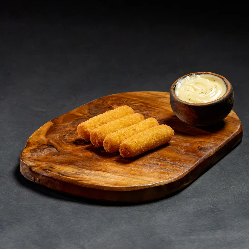 4 Mozza Sticks